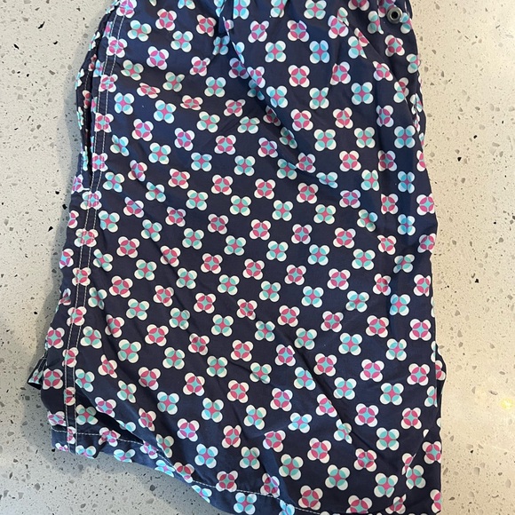 Allen Edmonds Swim Trunks - Picture 3 of 5